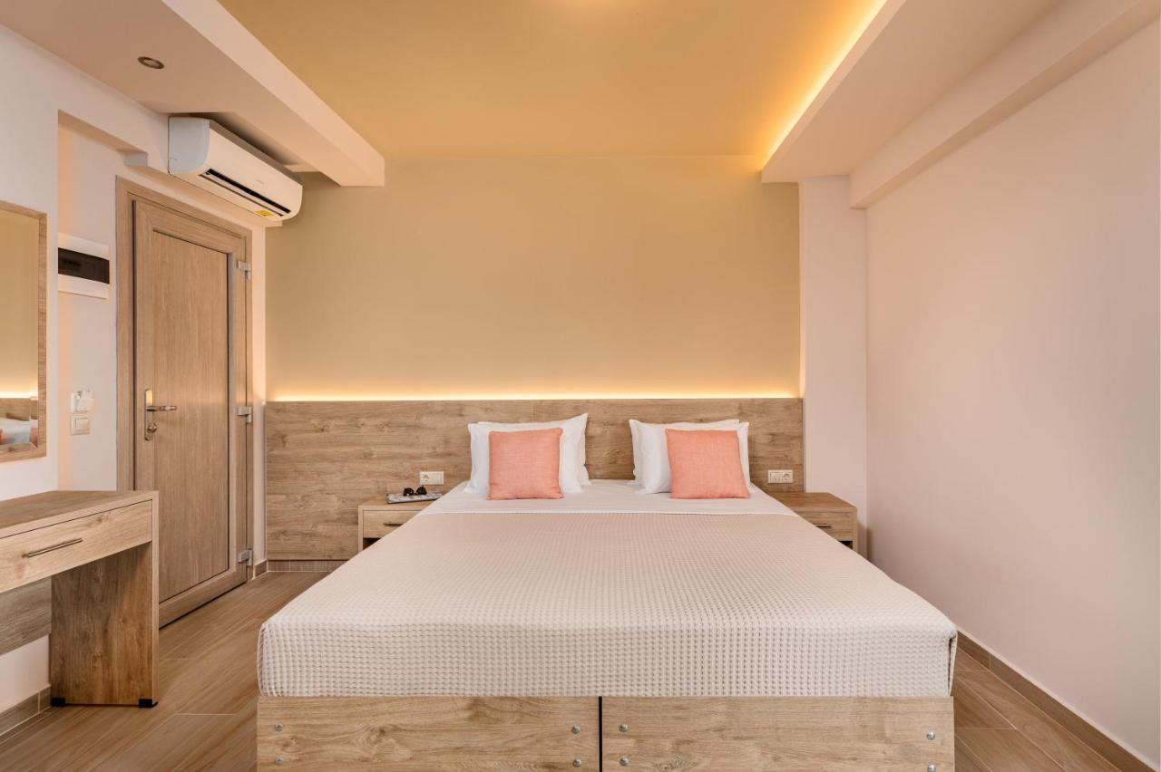 Makris Luxury Rooms เลปโตการายา ภายนอก รูปภาพ