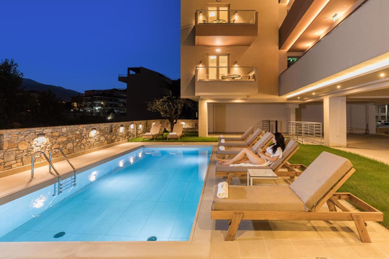Makris Luxury Rooms เลปโตการายา ภายนอก รูปภาพ