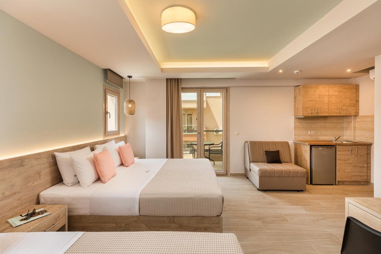 Makris Luxury Rooms เลปโตการายา ภายนอก รูปภาพ