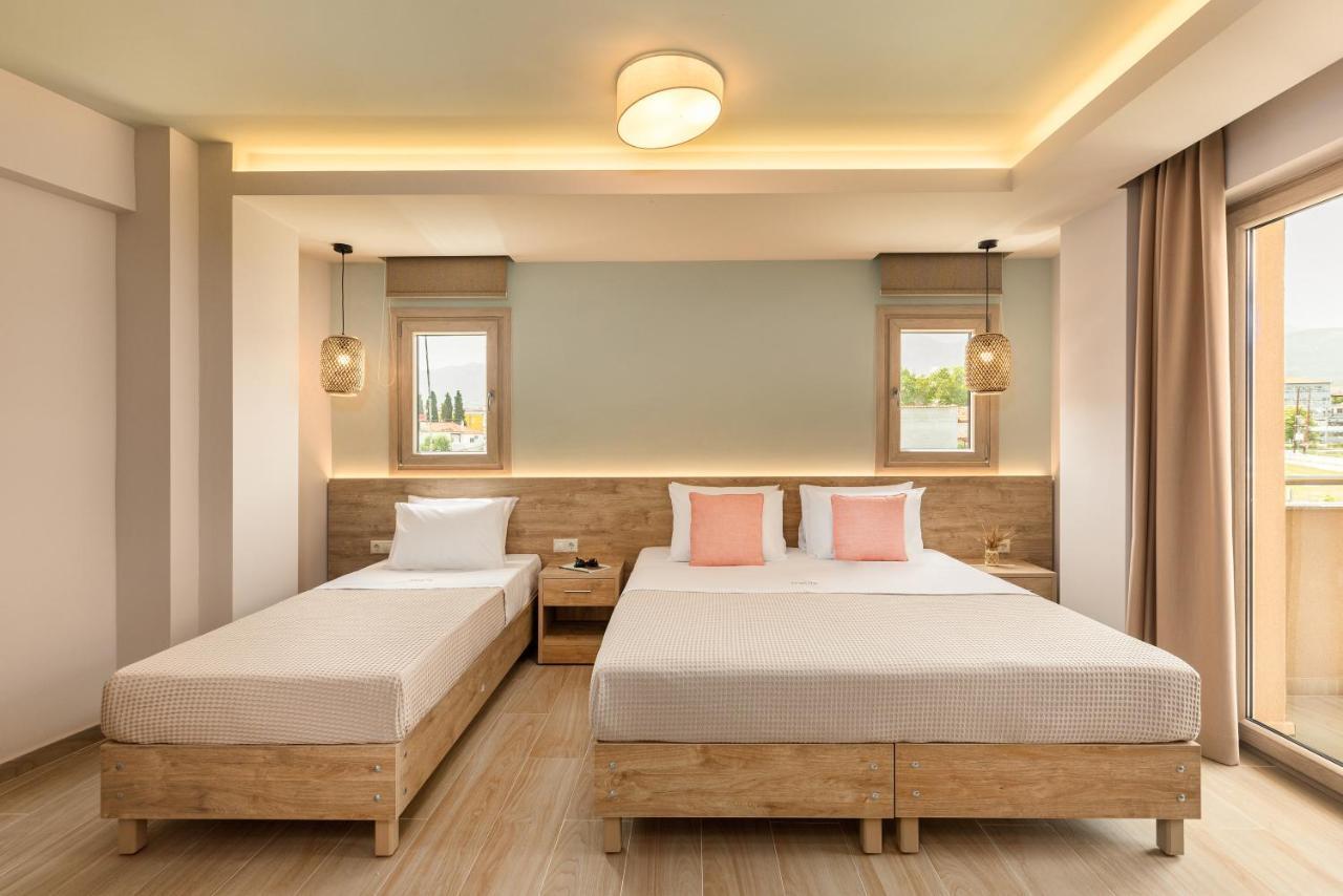 Makris Luxury Rooms เลปโตการายา ภายนอก รูปภาพ